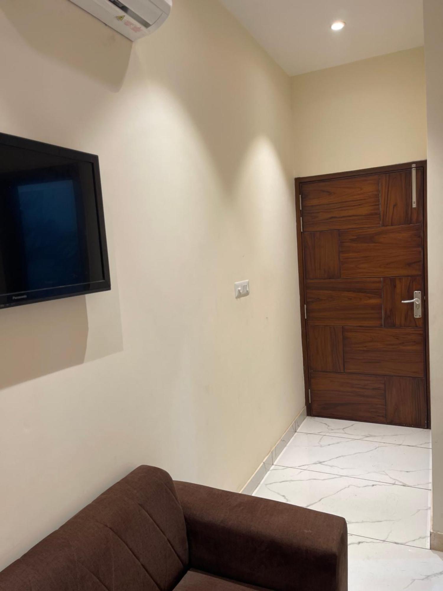 Hotel Paradise Dream Ludhiana Exterior photo